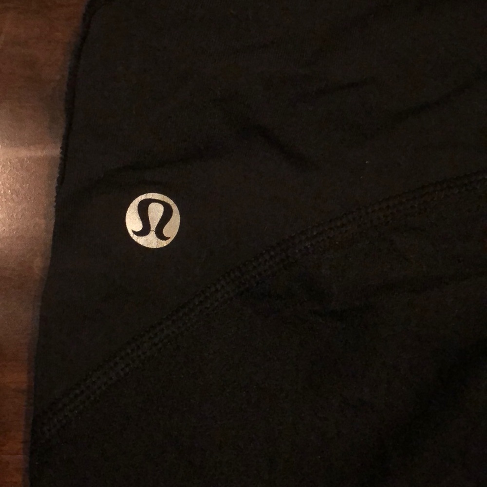 Lululemons crops